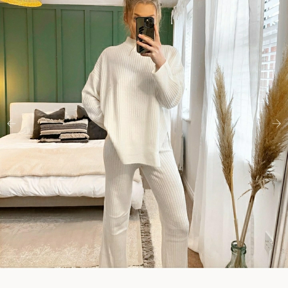 H&M knit blogger's favorite Pants